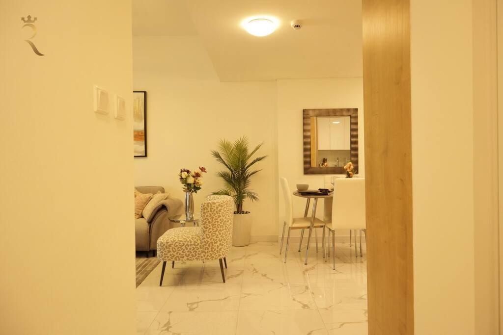 Amber Glow 2br Al Raha * Abu Dhabi
