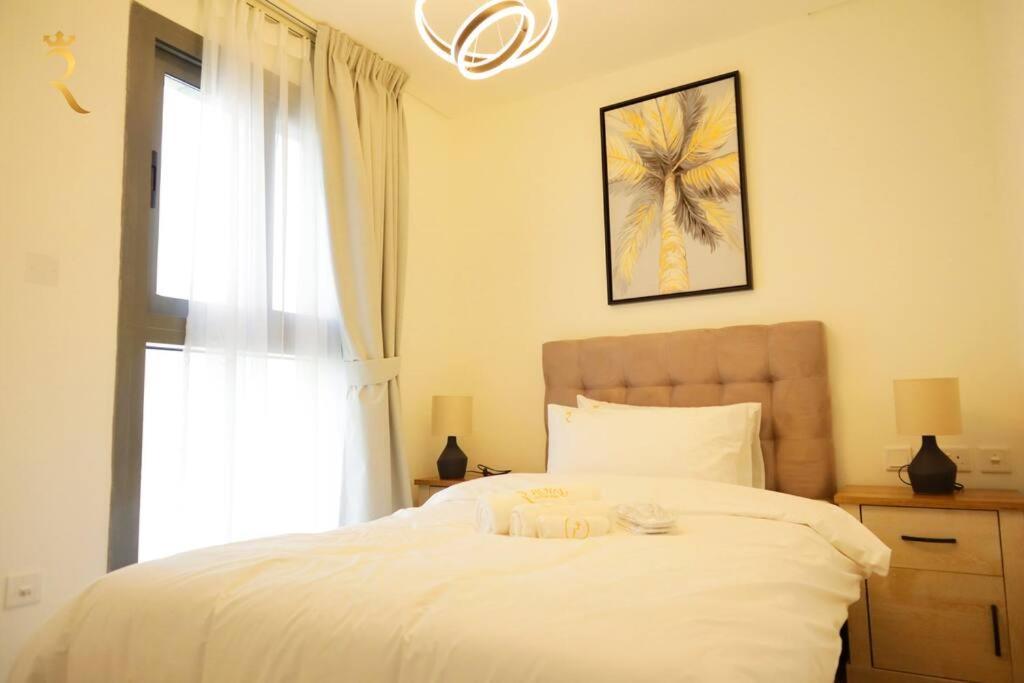 Amber Glow 2br Al Raha * Abu Dhabi