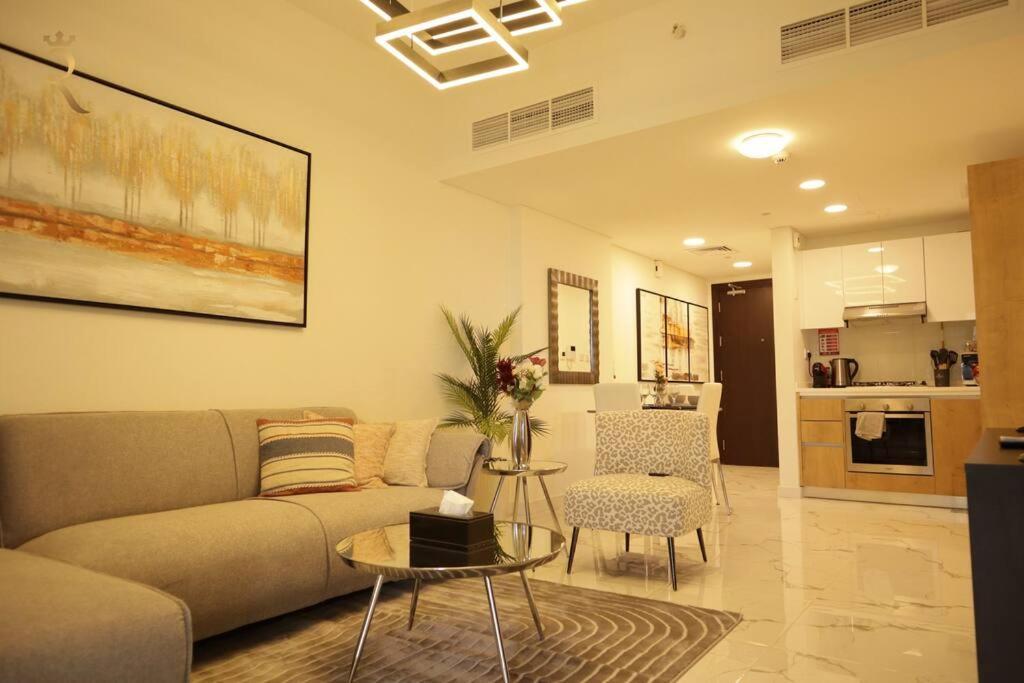 Amber Glow 2br Al Raha Apartment *