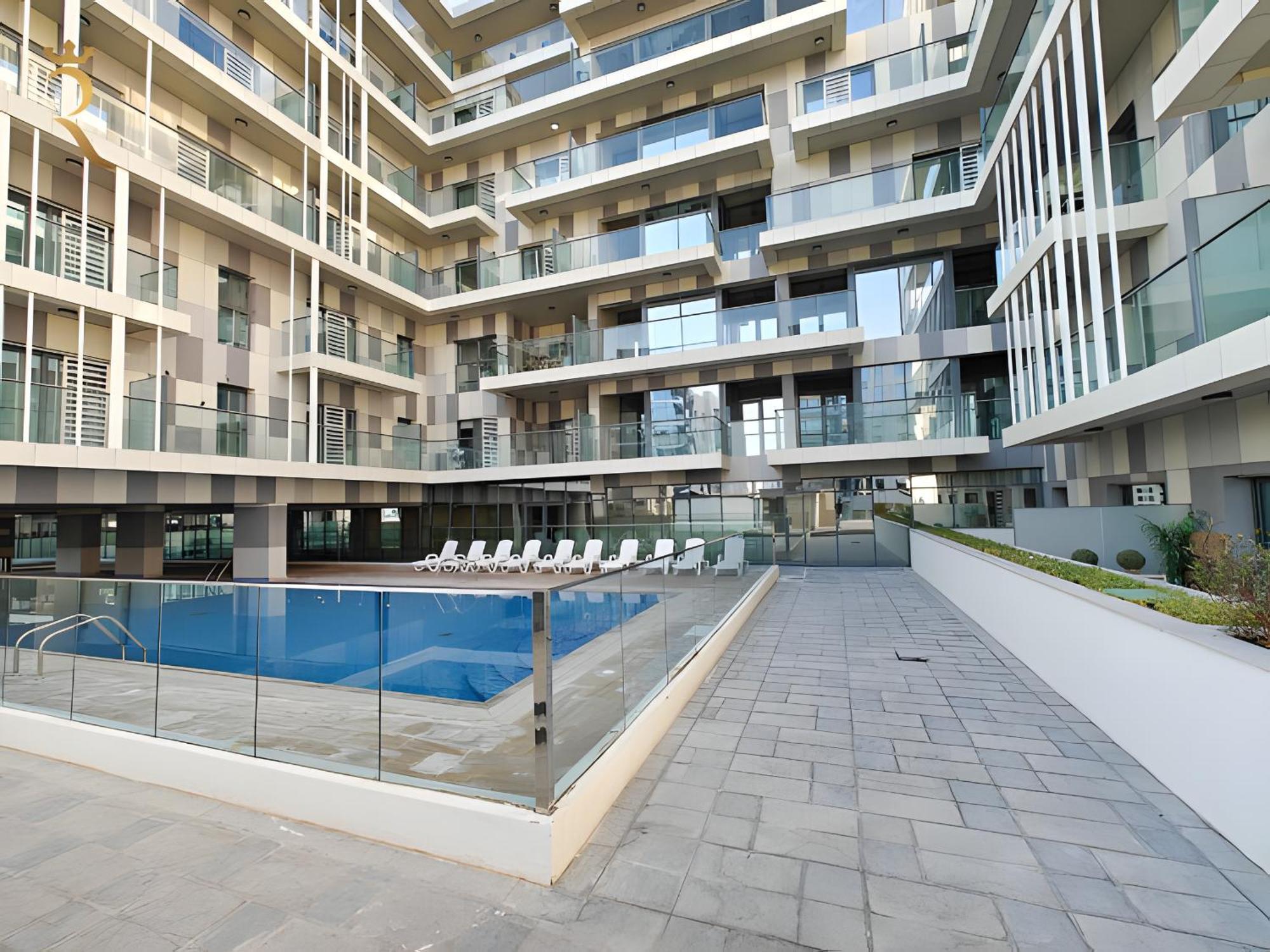 Amber Glow 2br Al Raha Apartment *